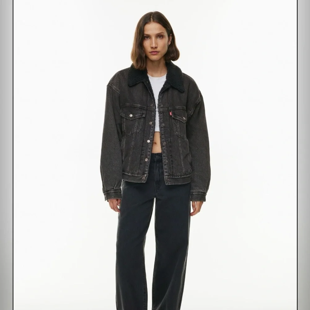 Aritzia Levis 90’s Denim Sherpa Jackect Black - Picture 1 of 5